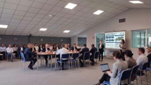 Photo de la salle de conférence